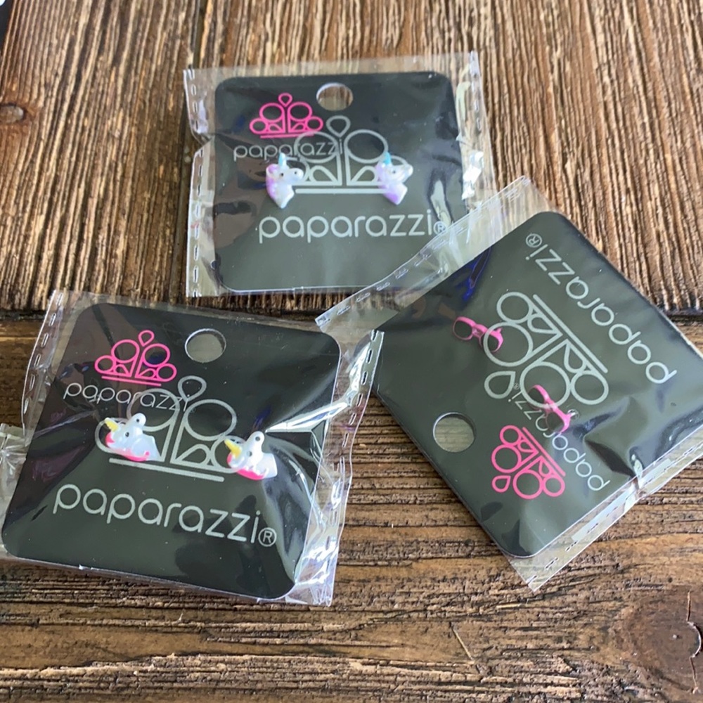 Lot of Paparazzi Stud Earrings